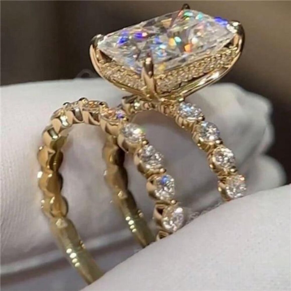2pcs Luxury Women's Engagement Rings Set With Zirconia Stones